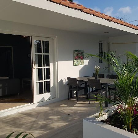 4-Pers Accomodatie Julianadorp, Curacao 威廉斯塔德 外观 照片
