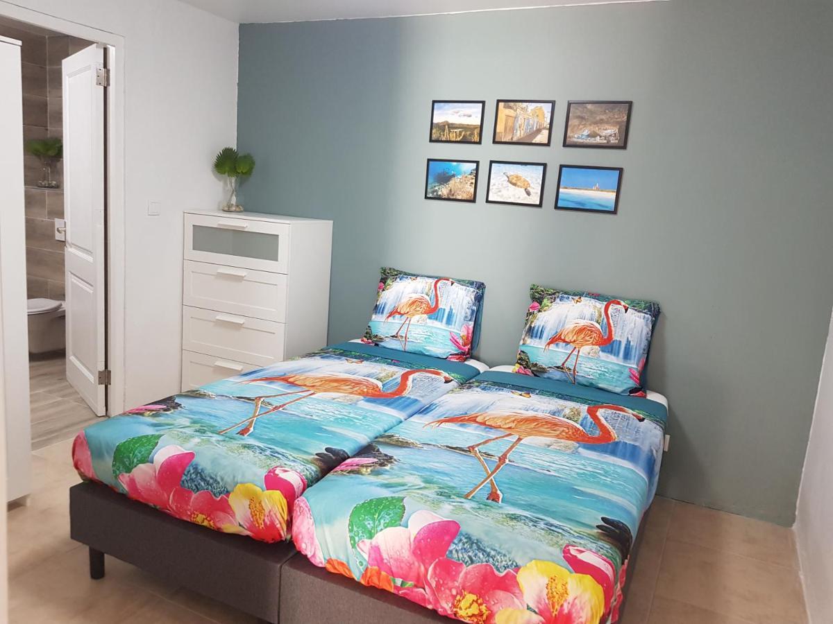 4-Pers Accomodatie Julianadorp, Curacao 威廉斯塔德 外观 照片